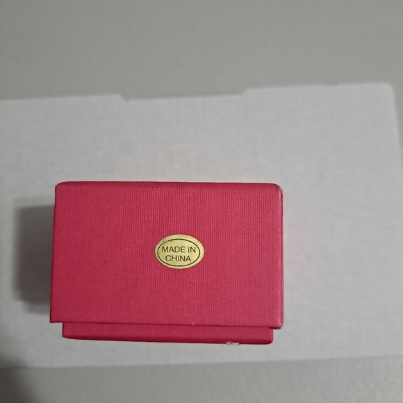 House of Harlow 1960 Glass Stone Stud Earrings - Picture 9 of 9